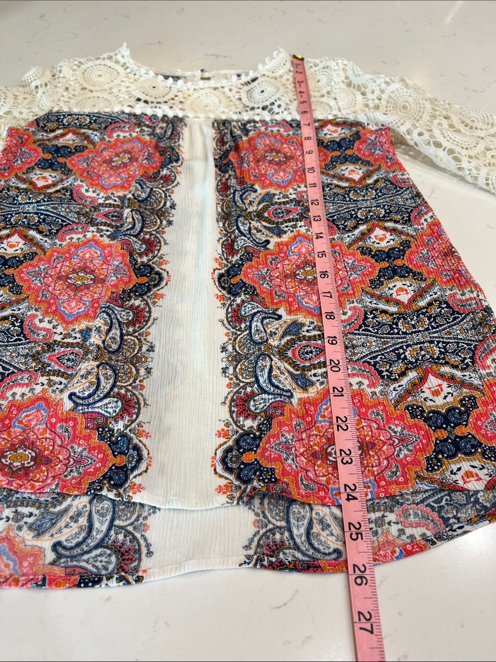 Xhilaration Paisley Print Crochet Lace Sleeve Blouse Keyhole Back Size S - Picture 7 of 8